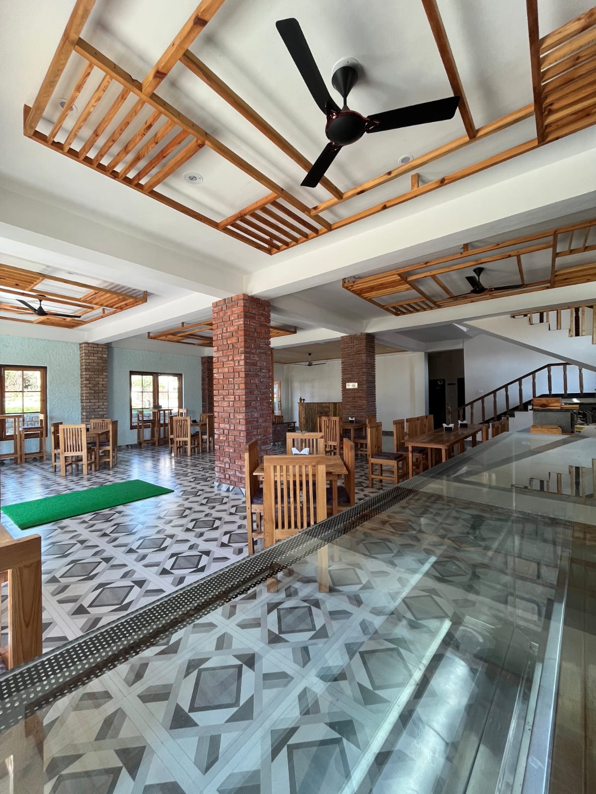 Restaurant entry